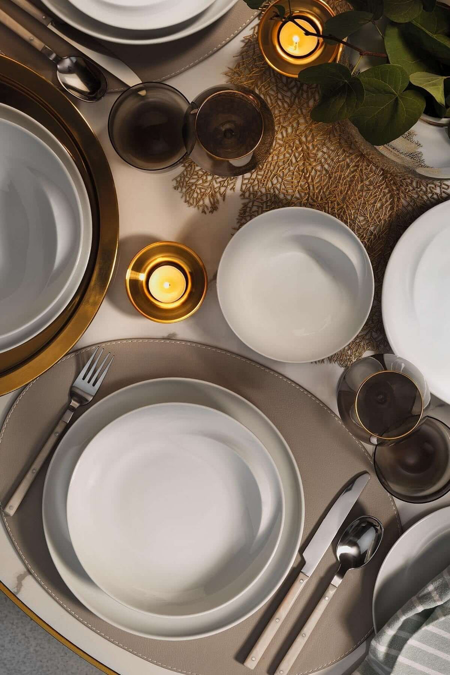 Kütahya Porcelain Ayla 24 Piece Dinnerware Set - Dinnerware