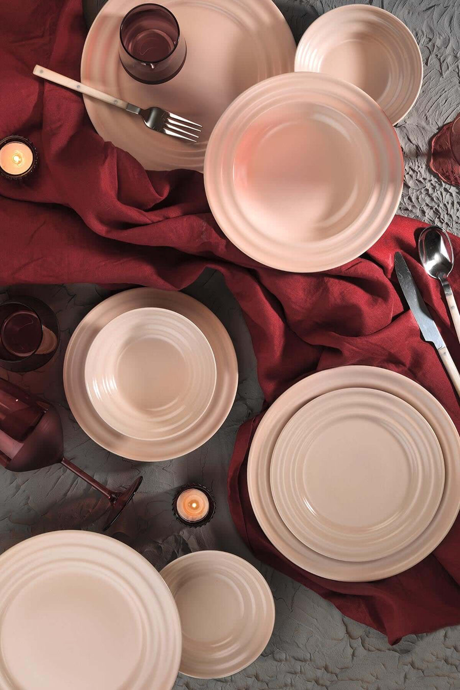 Kütahya Tuana 24 piece Dinnerset for 6 people in PEARL Matt Pink.