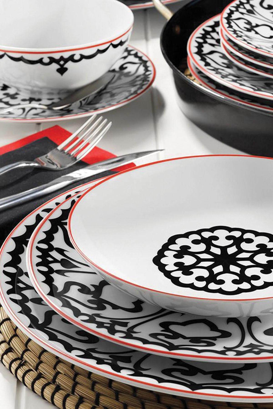 Kütahya Porcelain Zeugma 6 person 24 Piece Dinnerset.