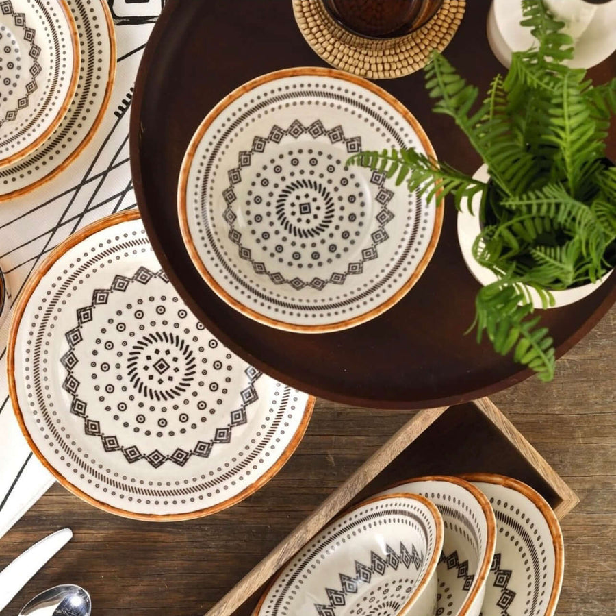 Kütahya Porcelain Nanoceram 24 piece Dinnerware set.